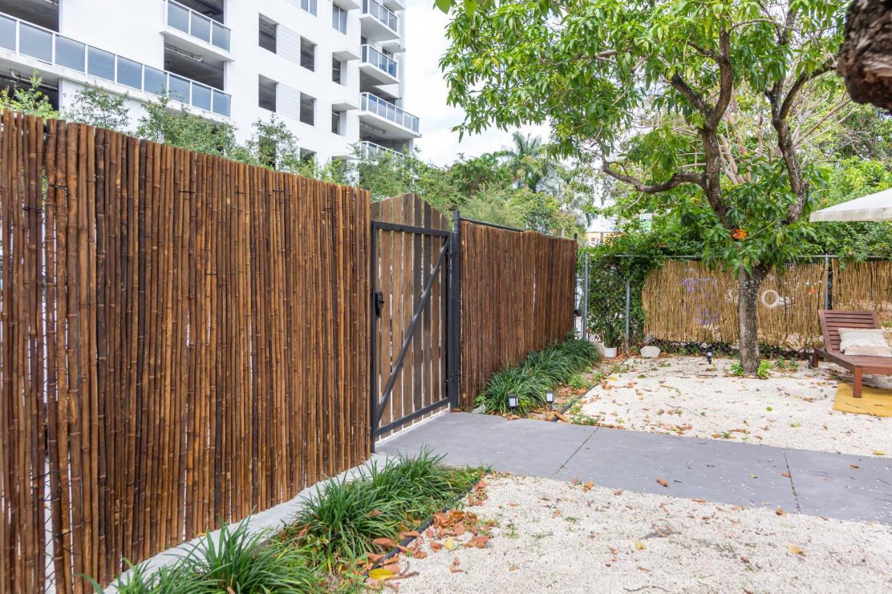 1 Bedroom Apartment With Balcony Miami - Heart Of Downtown Exterior foto